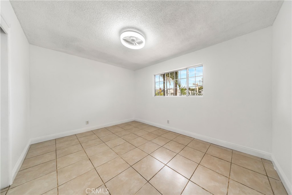 180 E 69th