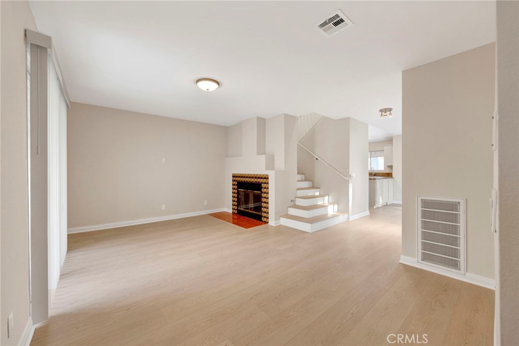 12411 Osborne Street 61