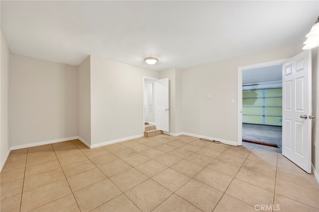 12411 Osborne Street 61