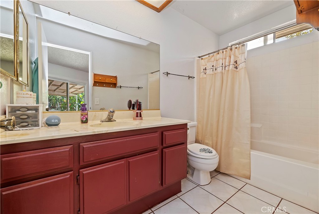 14857 Rockridge Lane