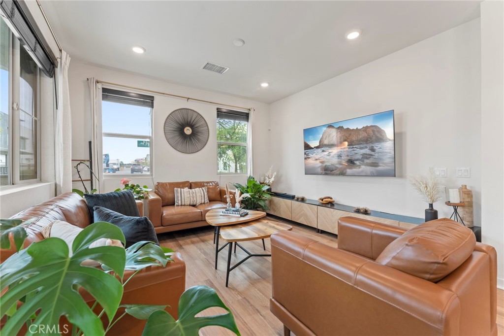 3560 E Peckham Paseo 6