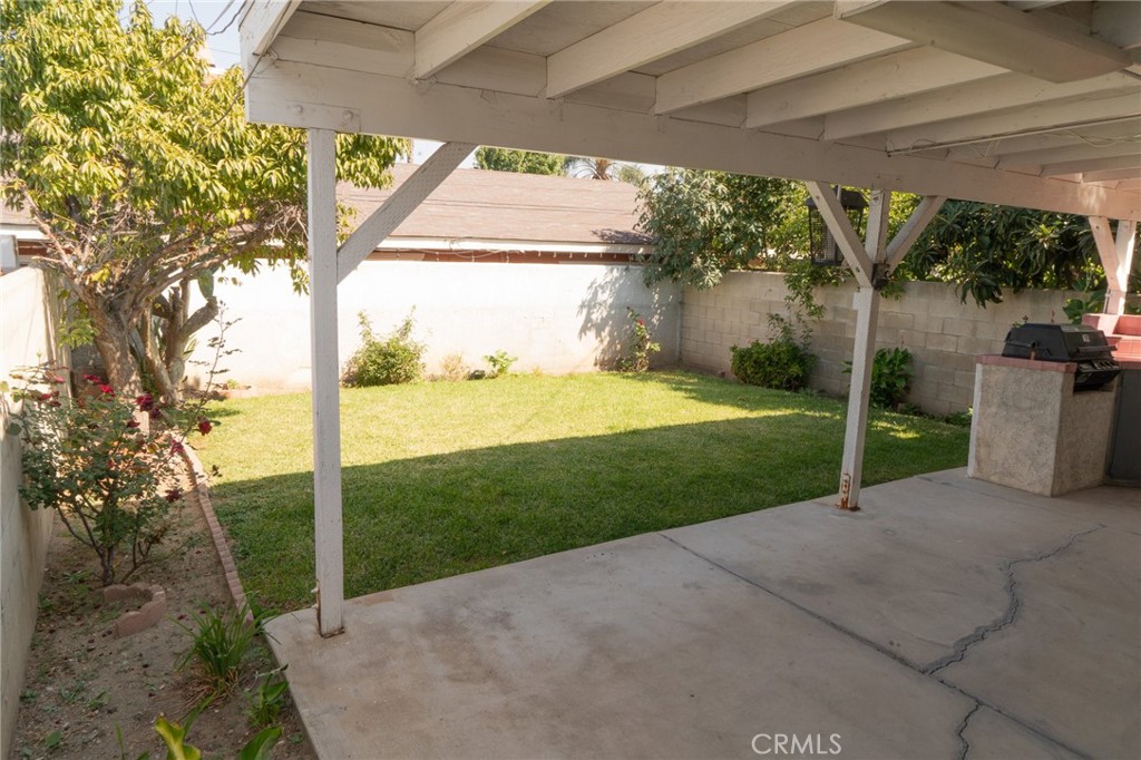 4616 Bird Farm Road
