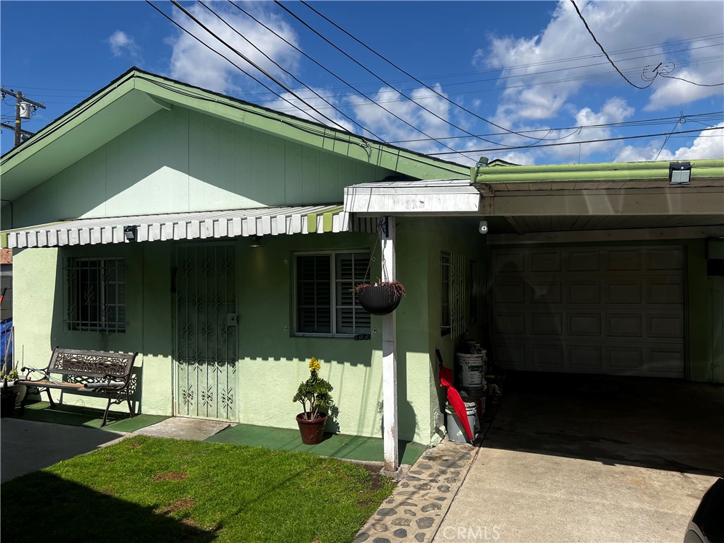 221 E 104th Street