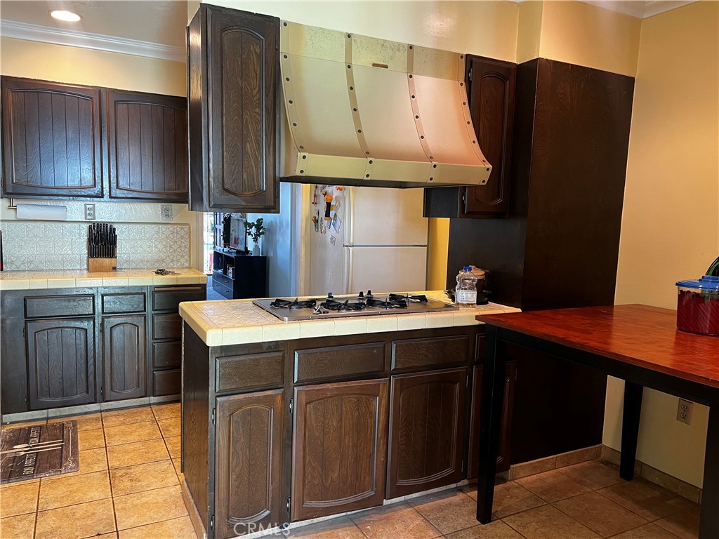 221 E 104th Street