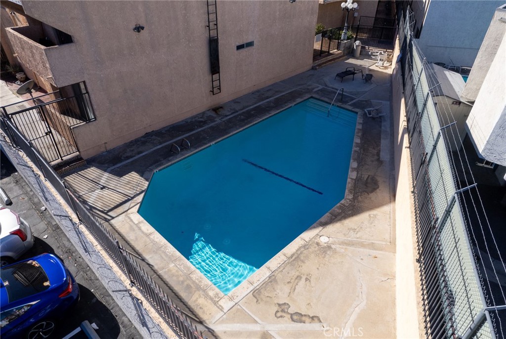 8020 Langdon Avenue 201