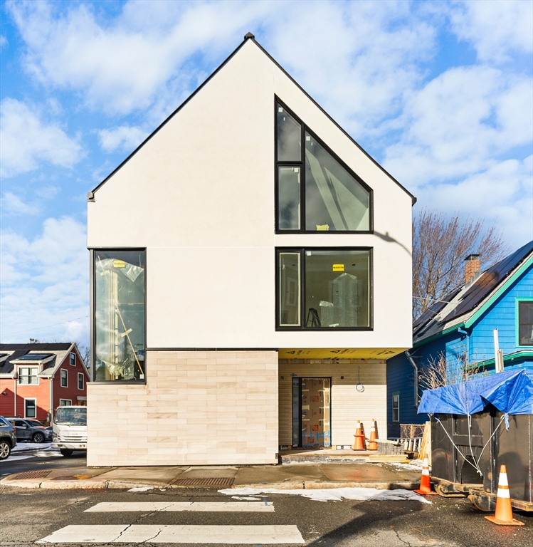 55 Harvey St