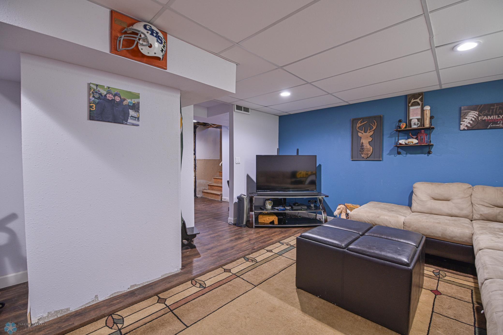806 8th Street