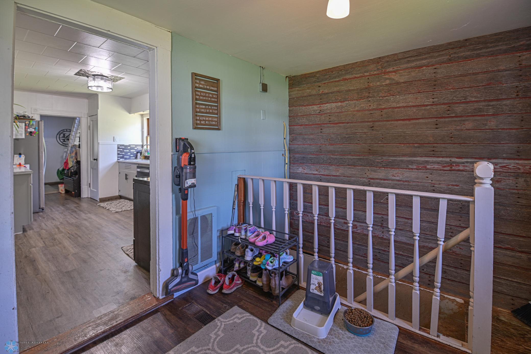 806 8th Street