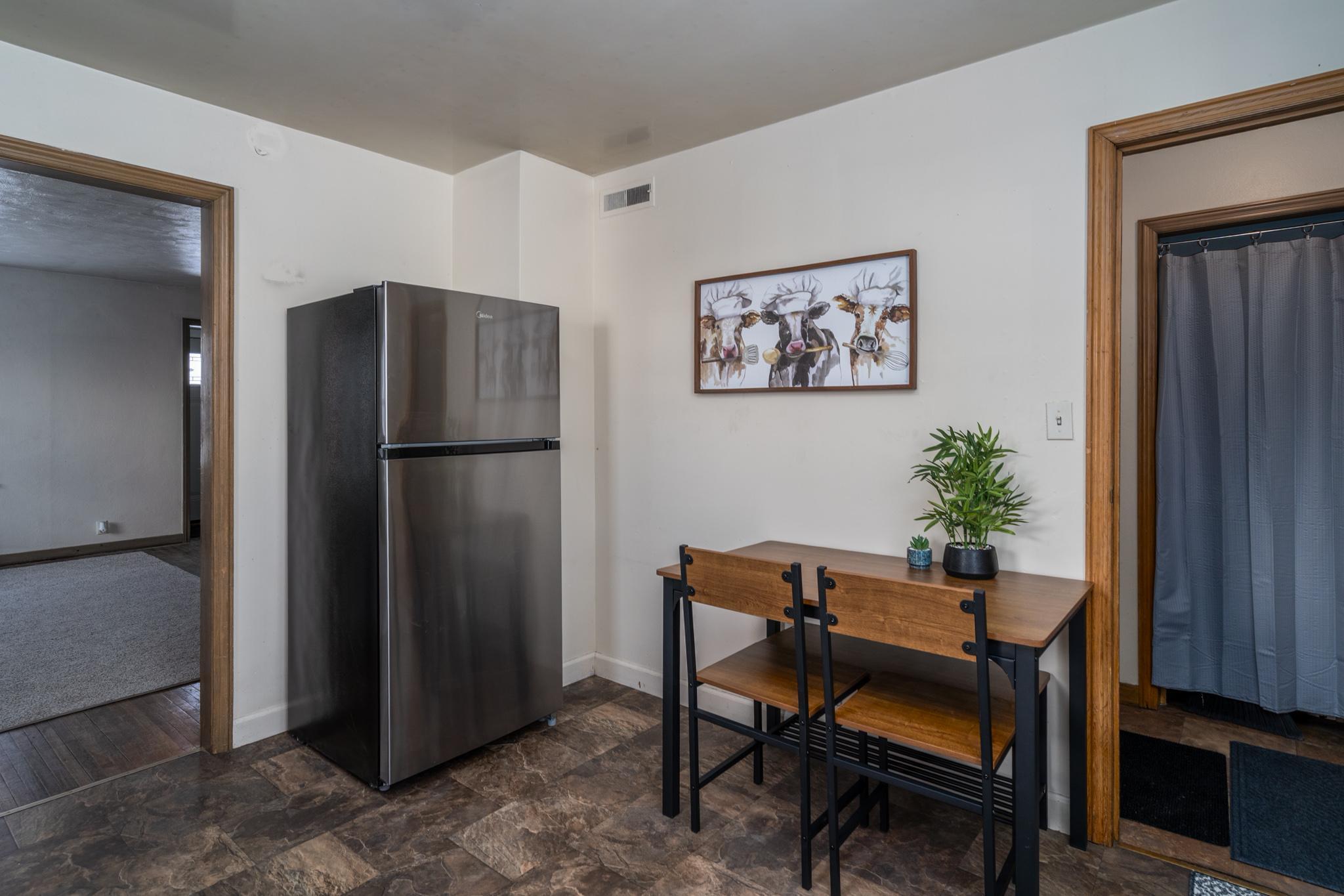517 W 7th Street