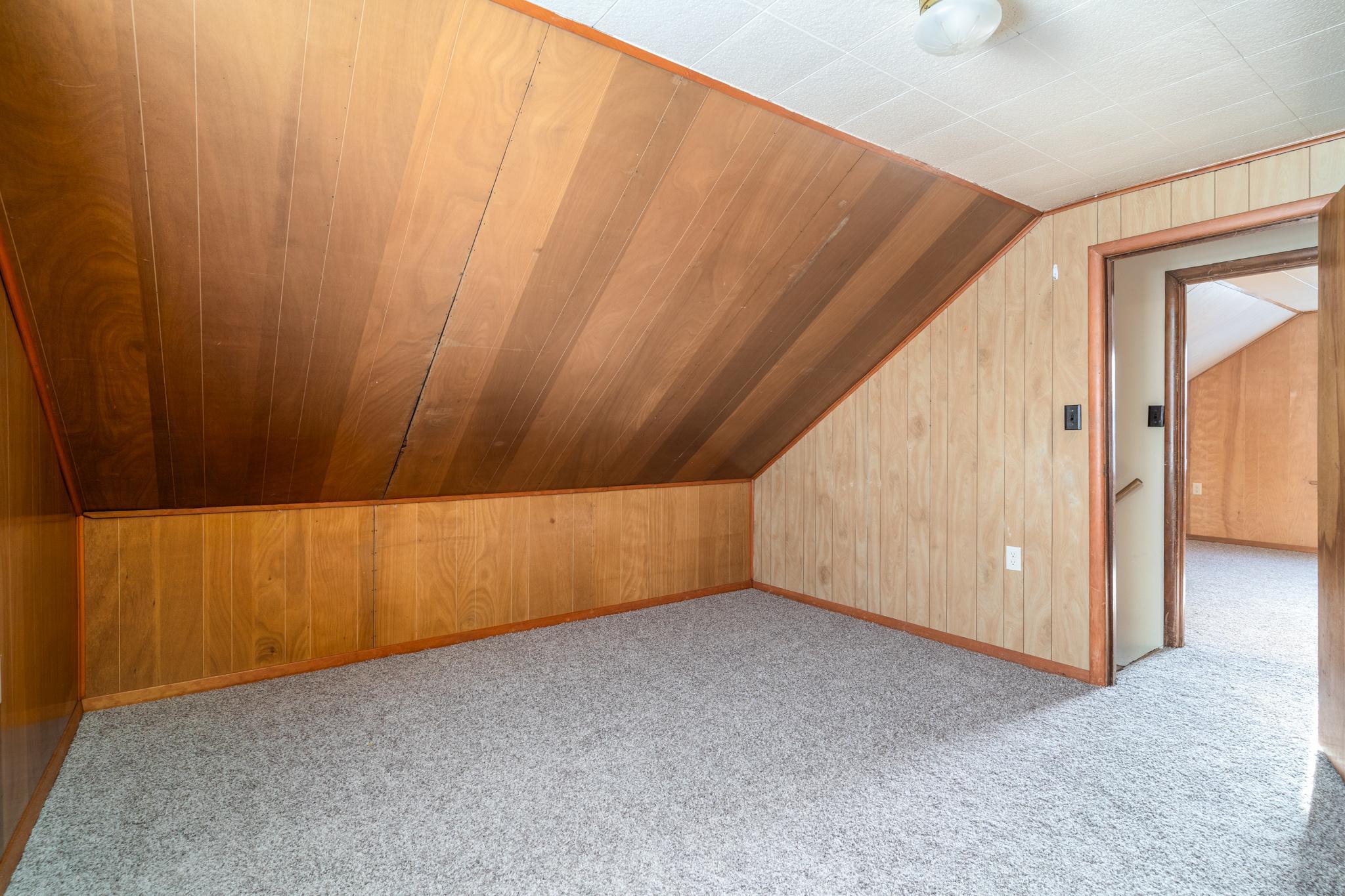 517 W 7th Street