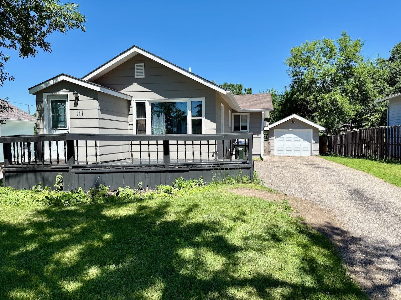 111 E Cherry Avenue