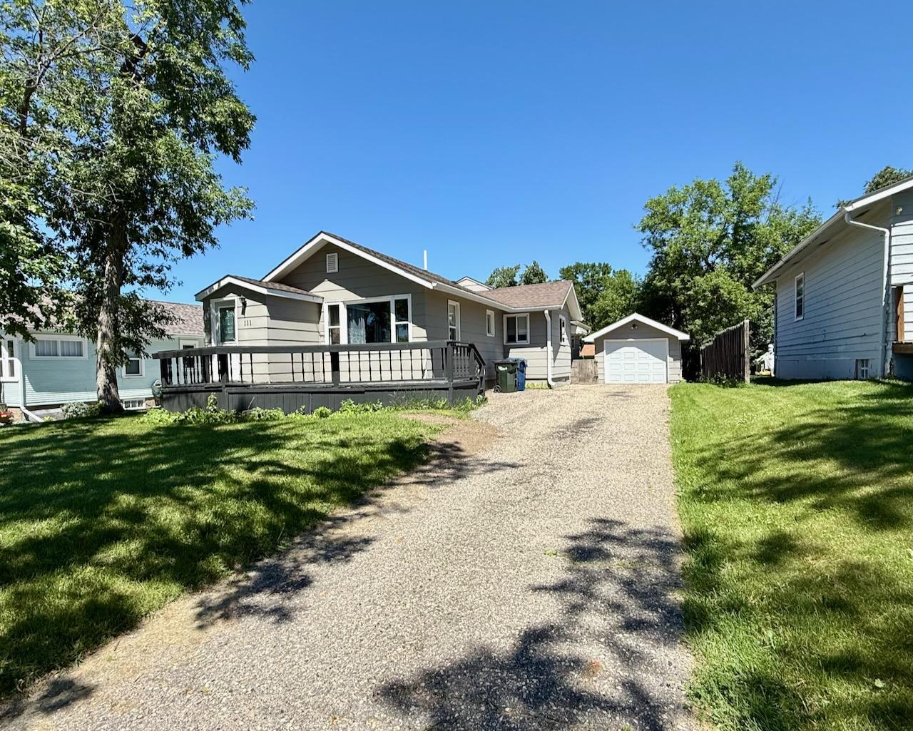 111 E Cherry Avenue