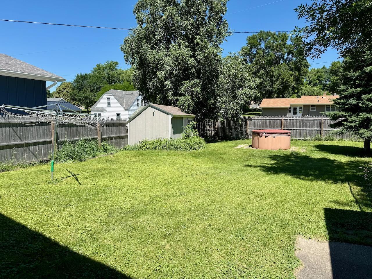 111 E Cherry Avenue