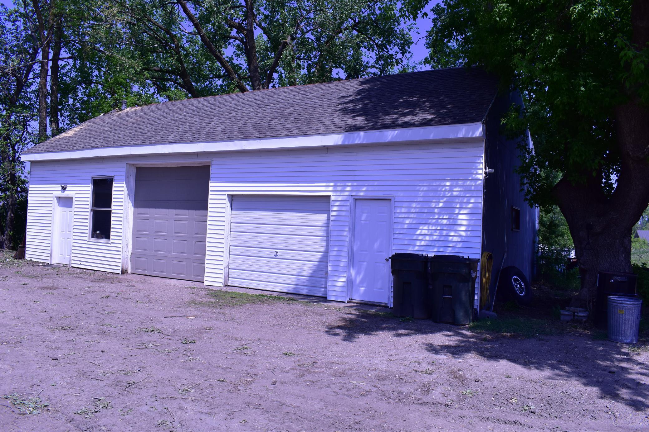 1706 W Alcott Avenue