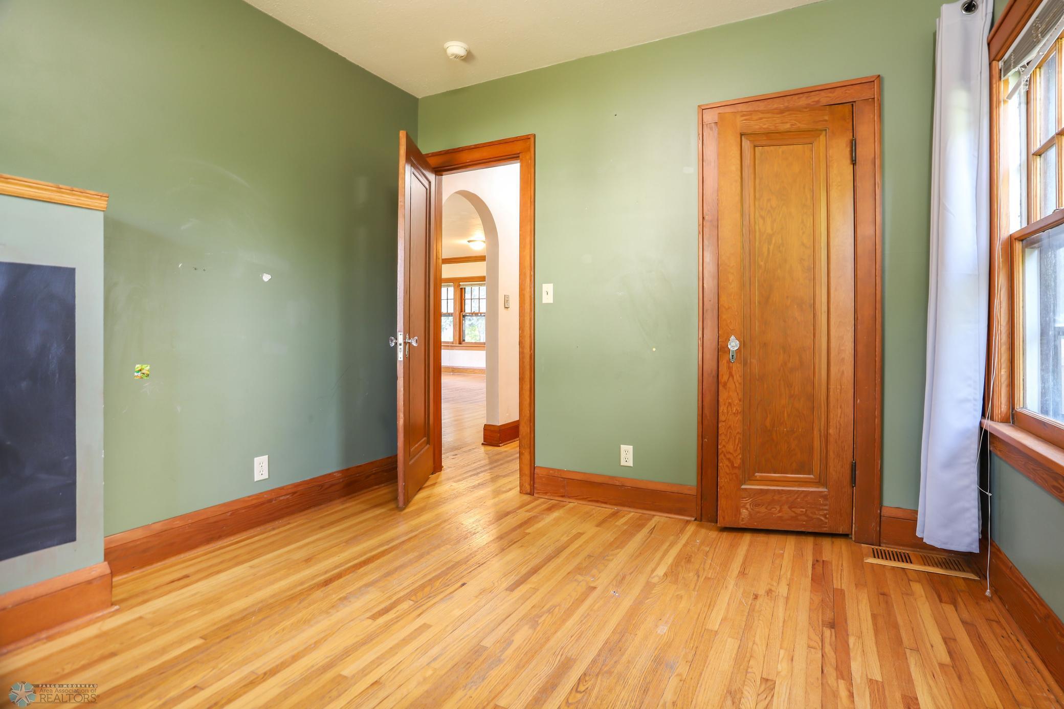 1317 4th Street N
