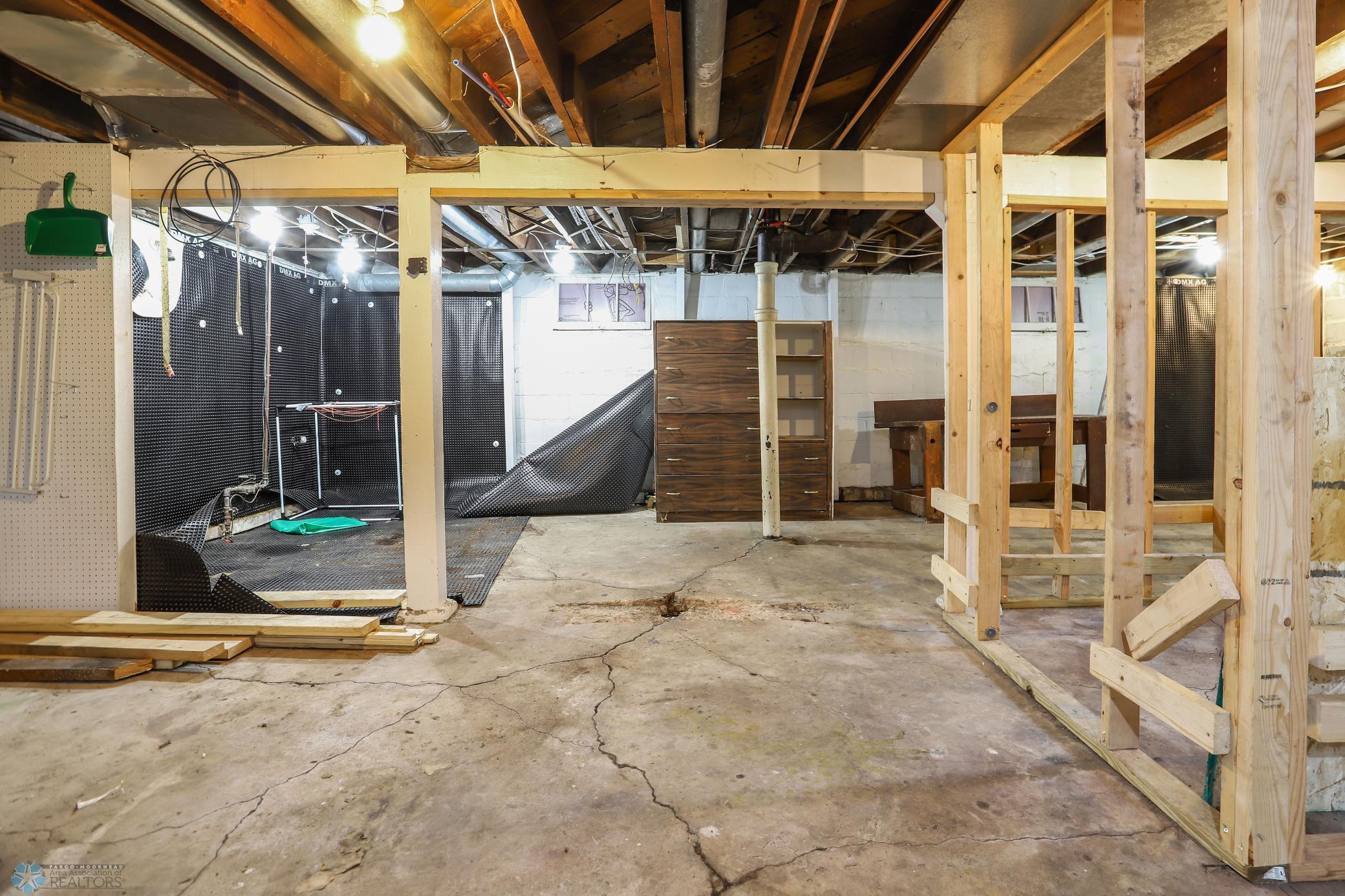 1317 4th Street N