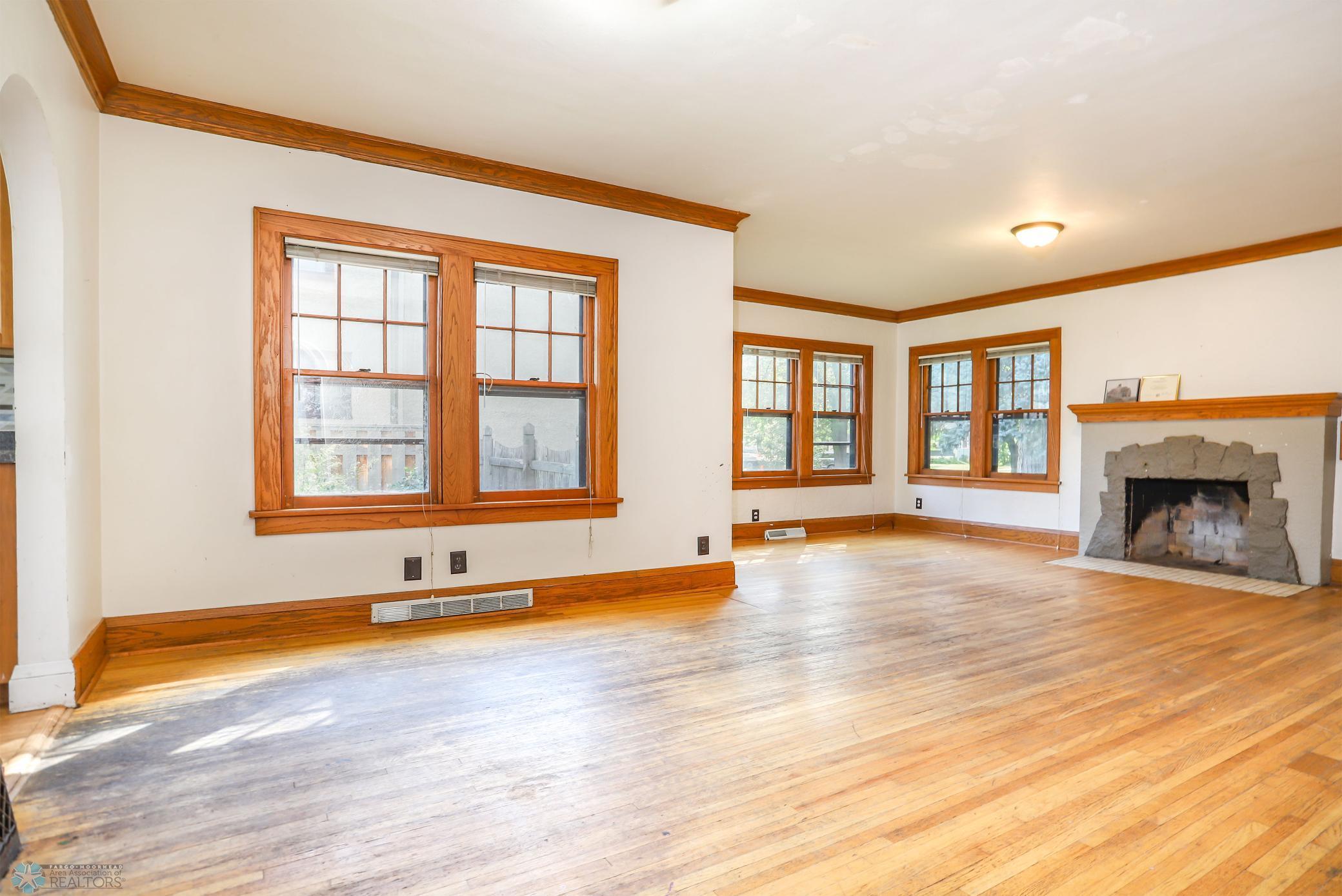 1317 4th Street N