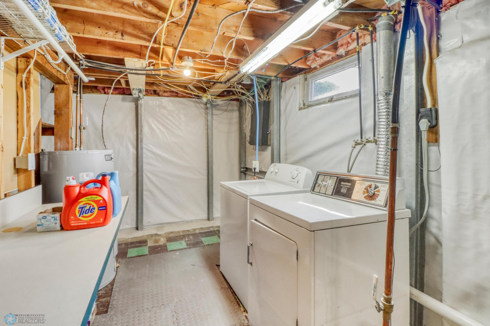 117 3rd Avenue W