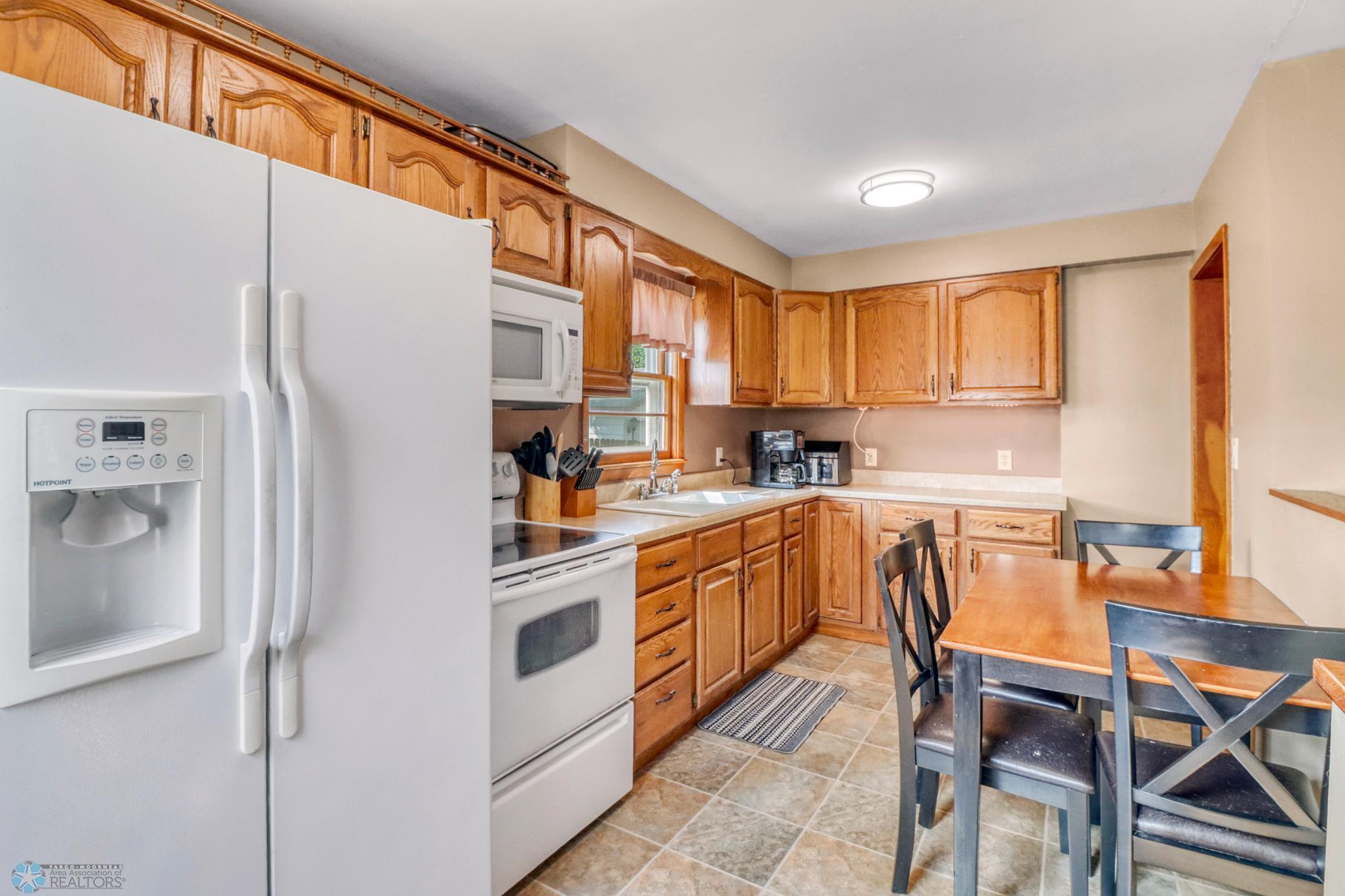 117 3rd Avenue W