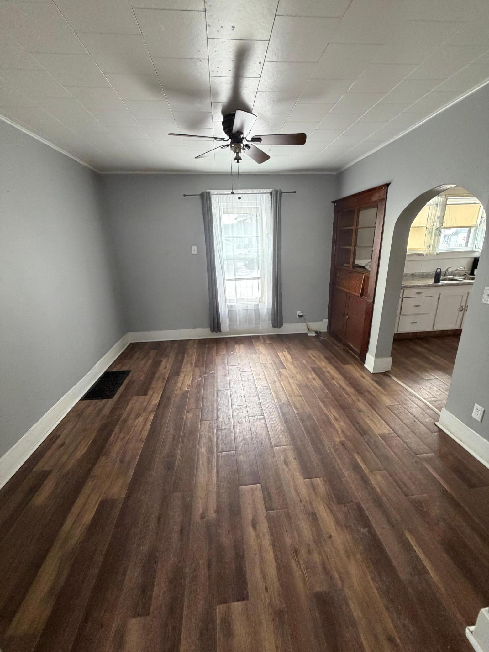 205 3rd Street W