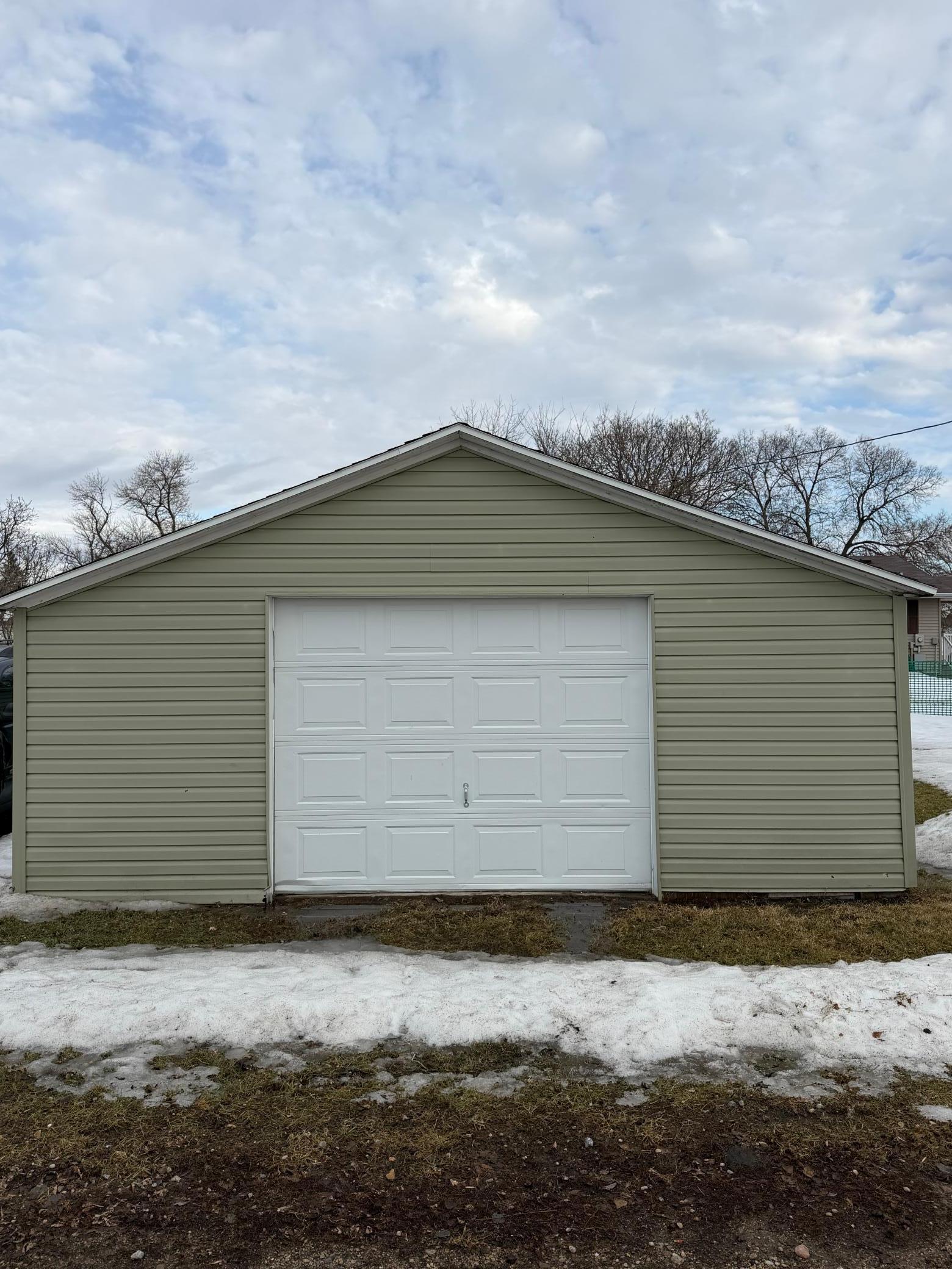 205 3rd Street W