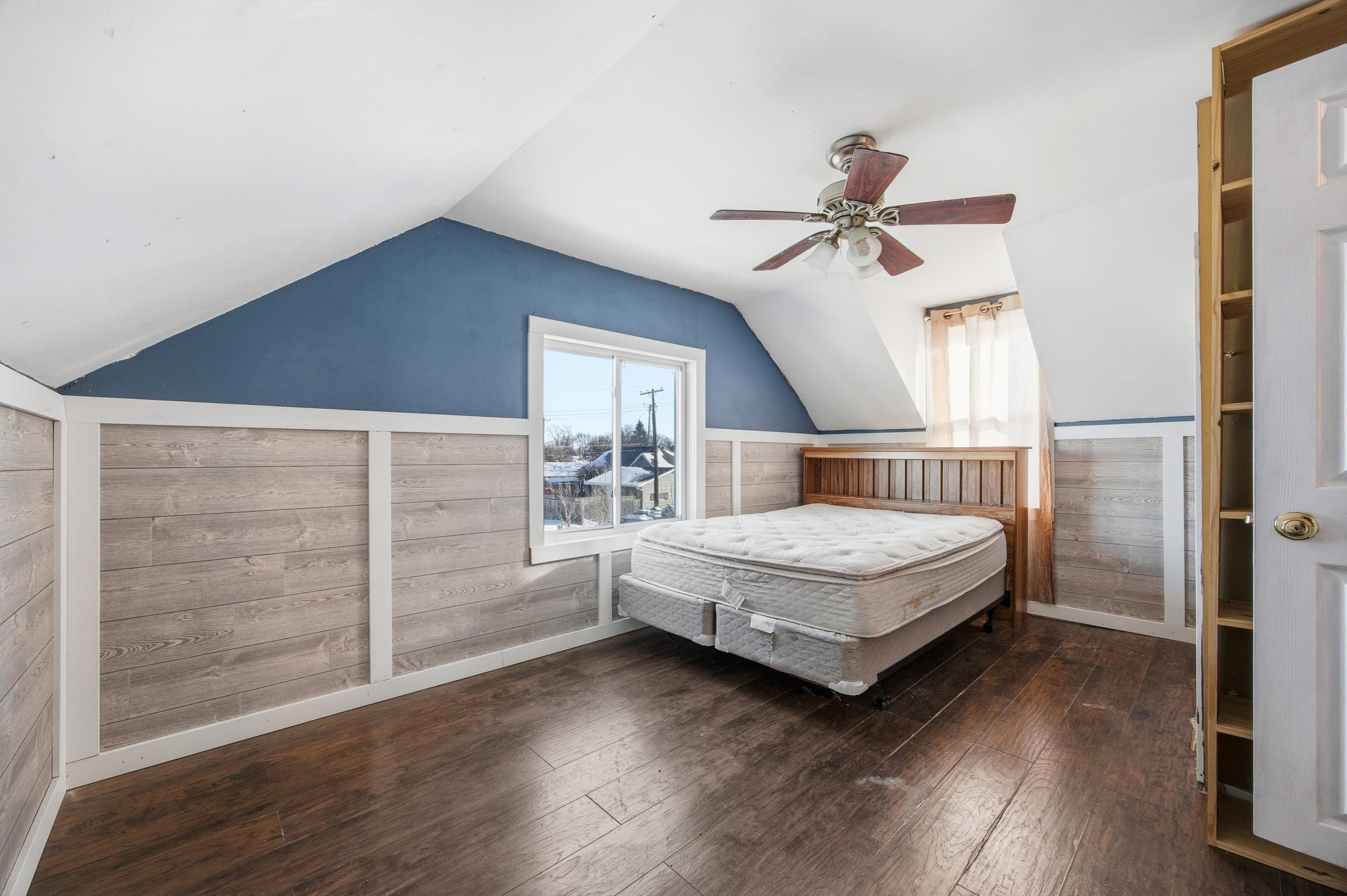 116 2nd Avenue N
