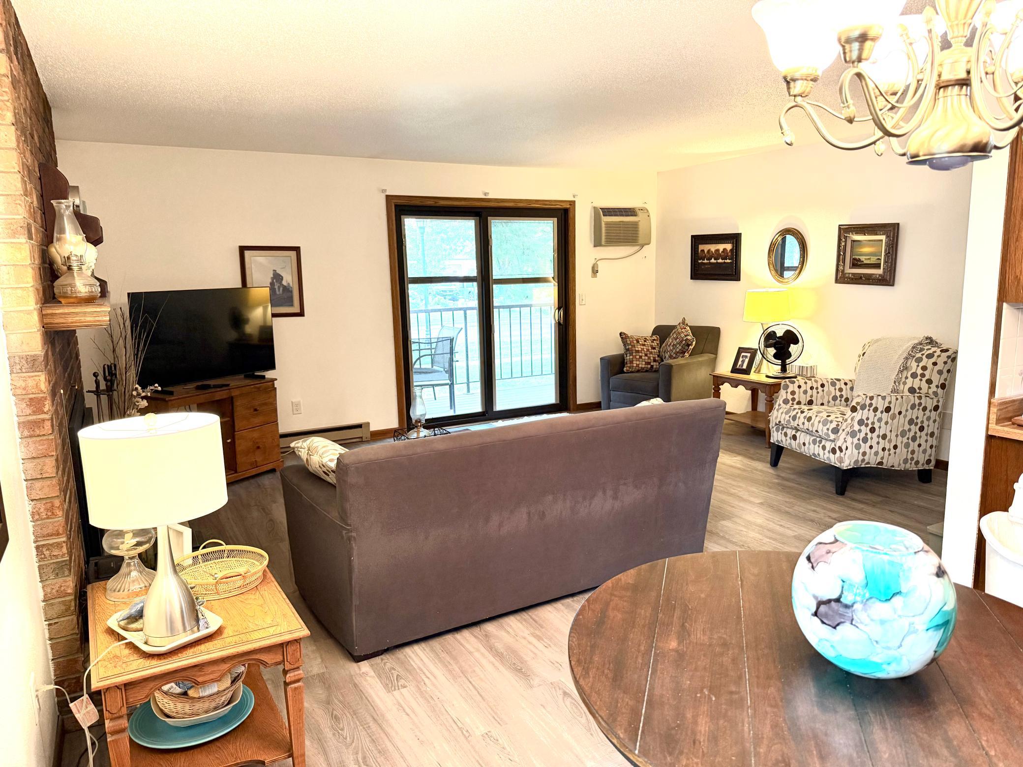 1402 5th Street N Unit: 104