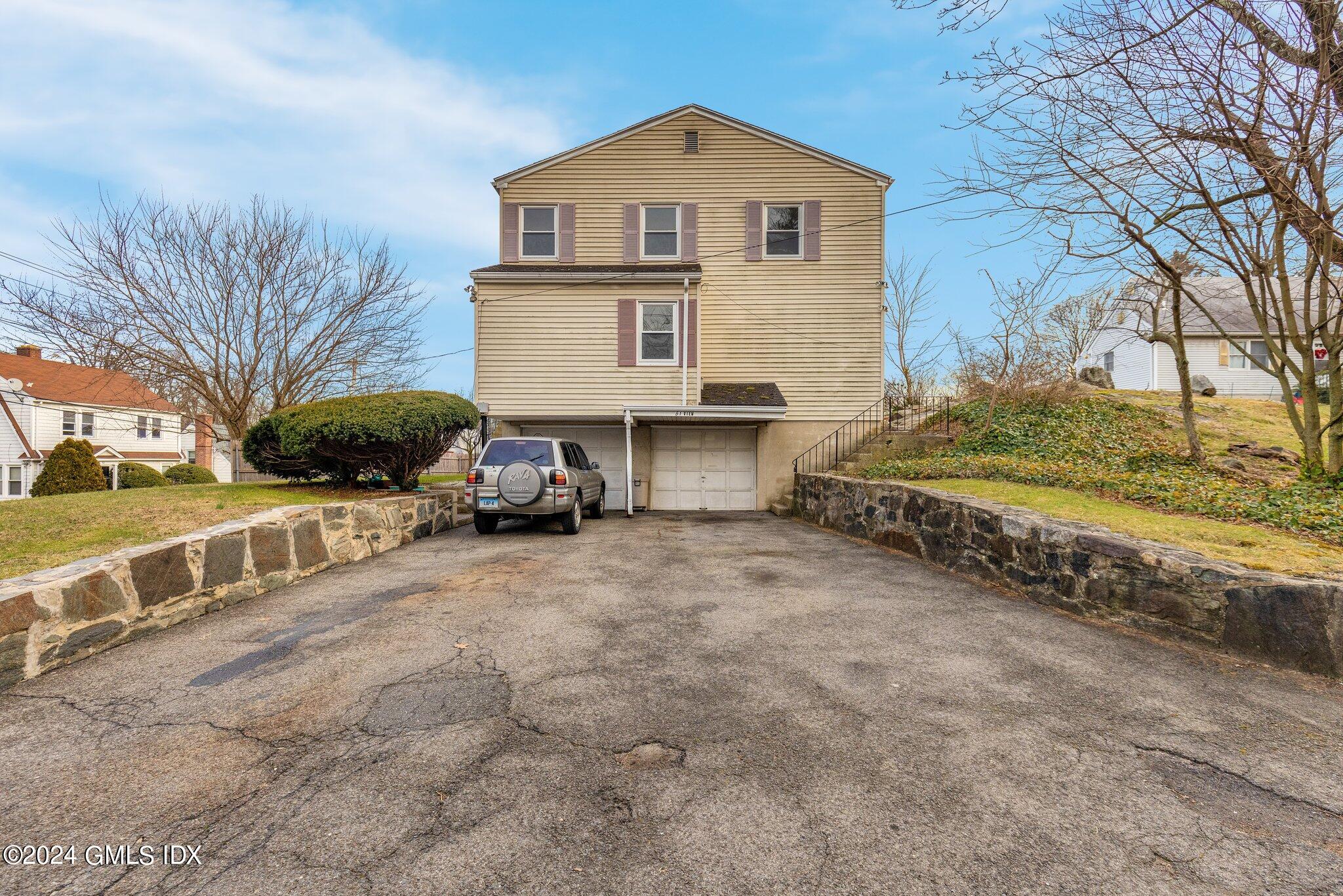 51 View Street West