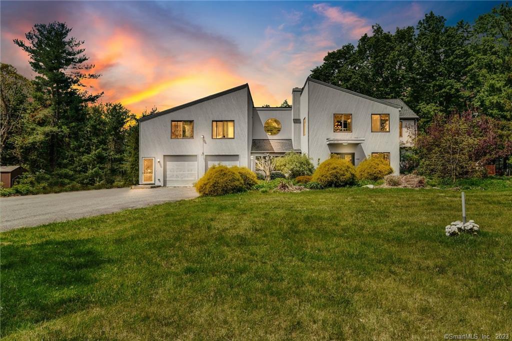 145 Chestnut Tree Hill Road