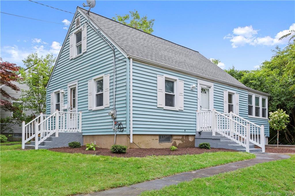 123 South Woodland Drive