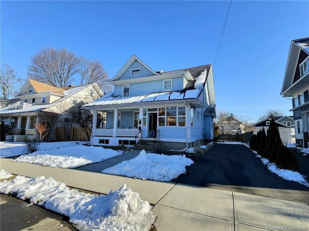67 Wentworth Street