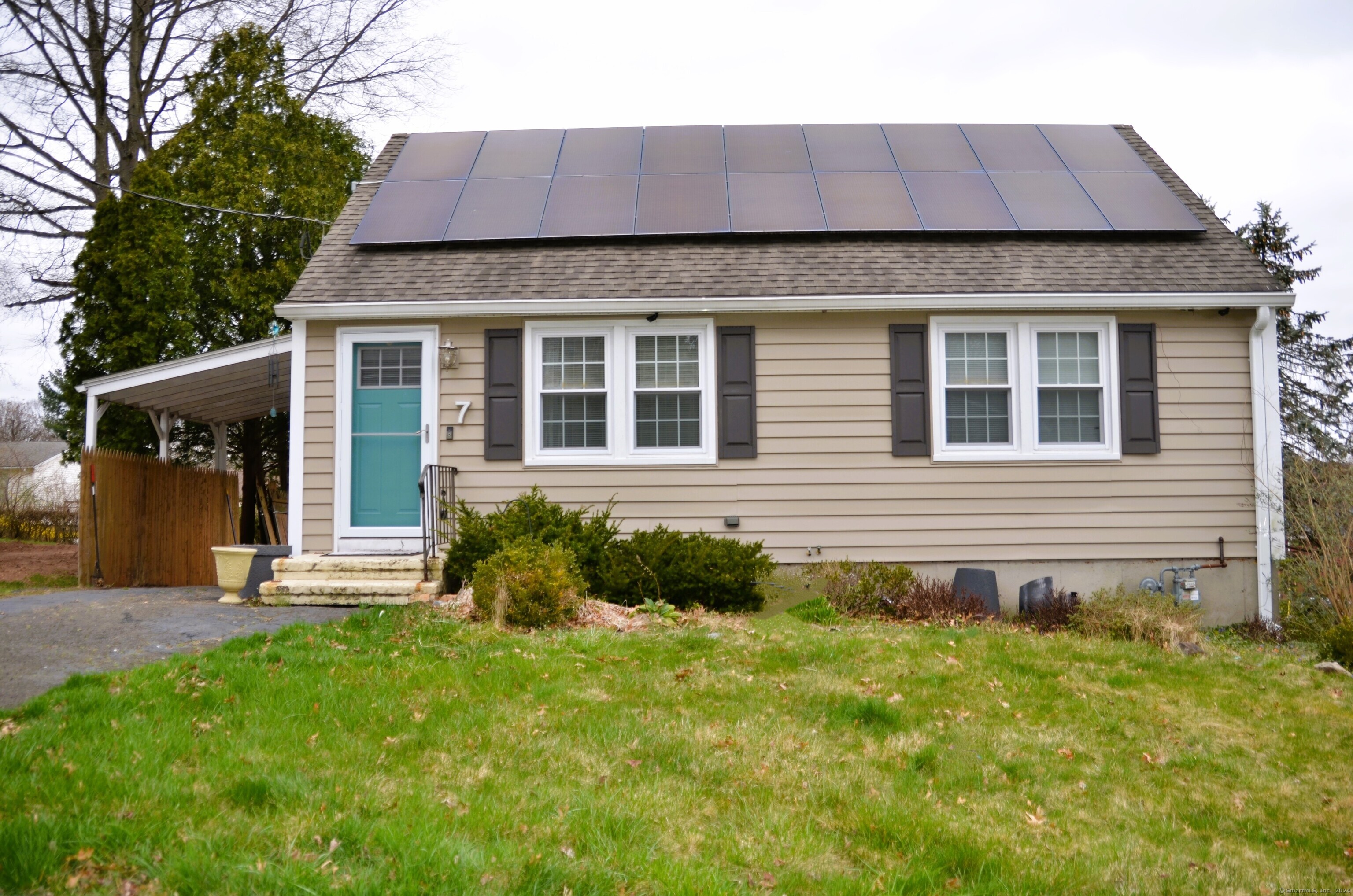 7 Midhill Drive