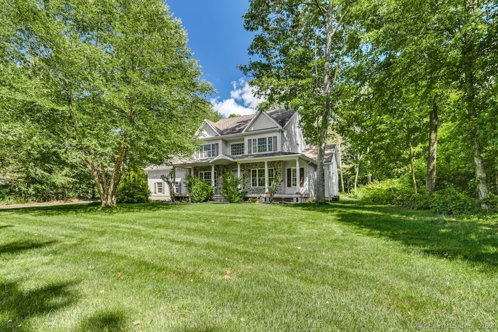 9 Jem Woods Road