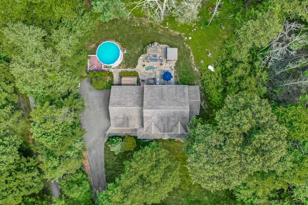 9 Jem Woods Road