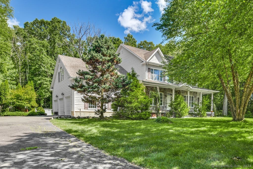 9 Jem Woods Road