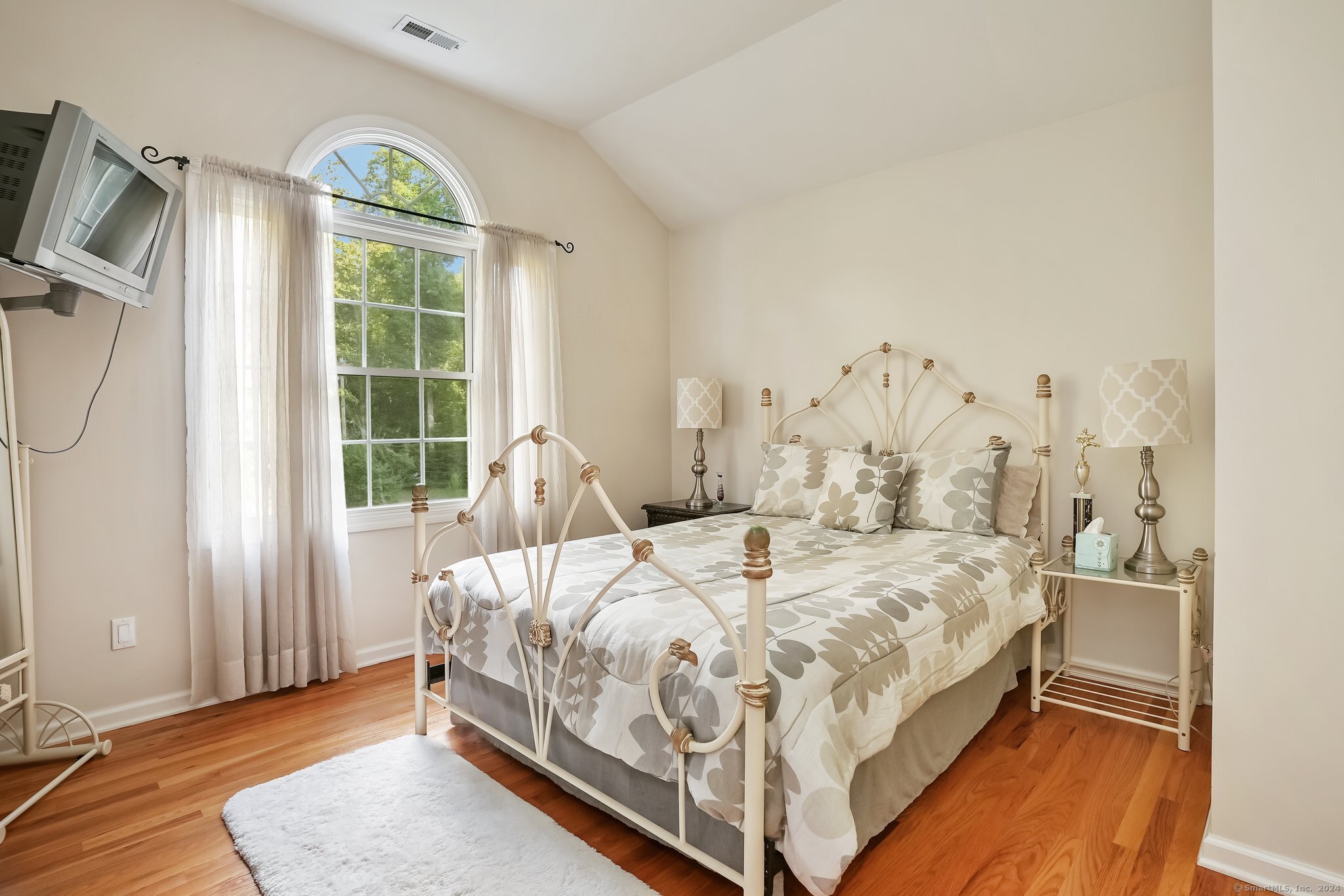 34 Greenbriar Road