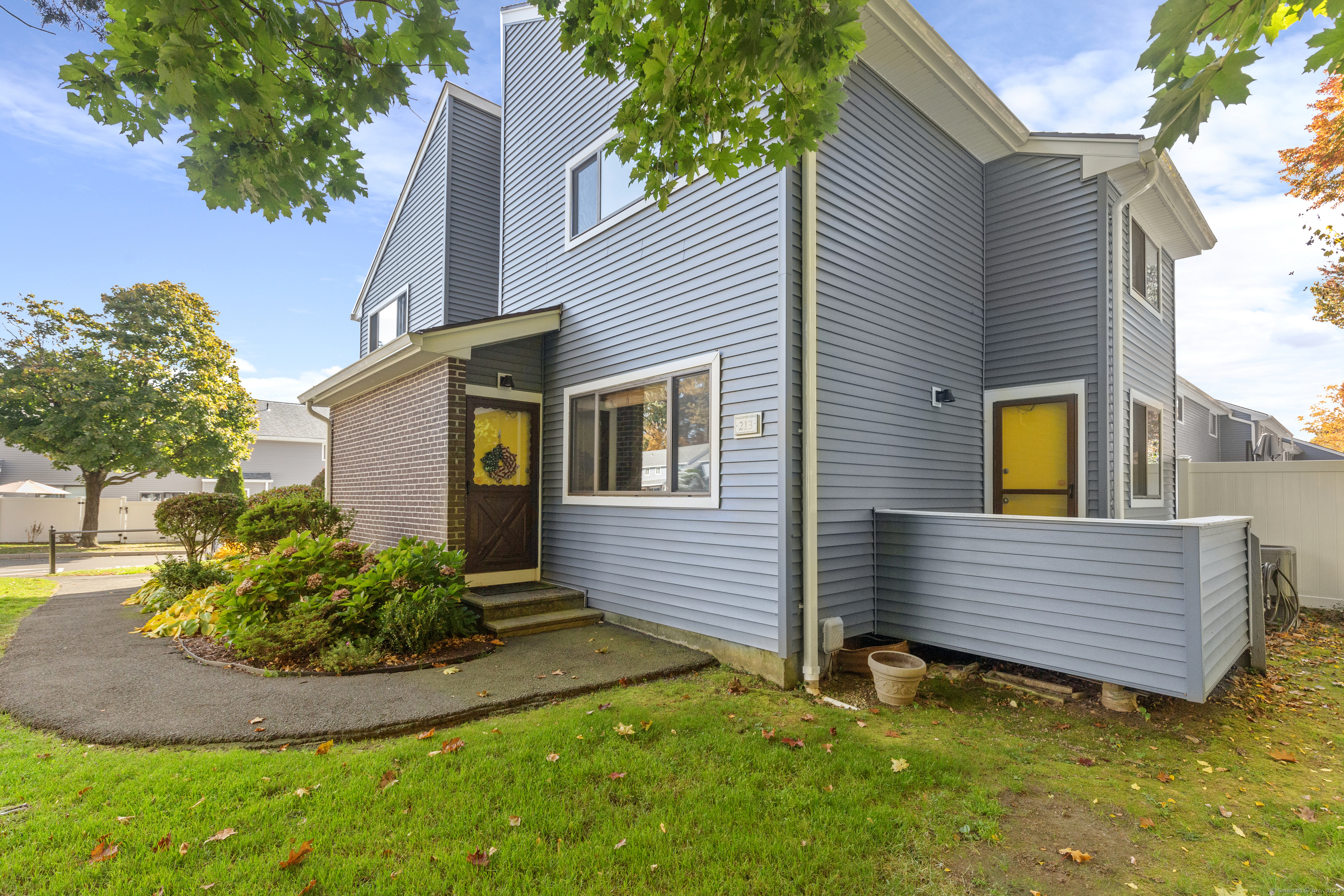 213 Shagbark Drive 213