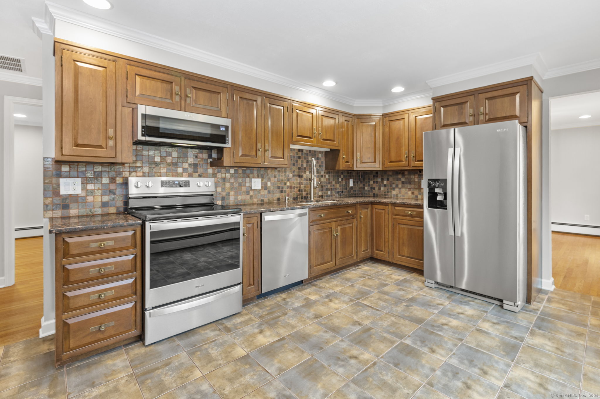 276 Rivergate Drive