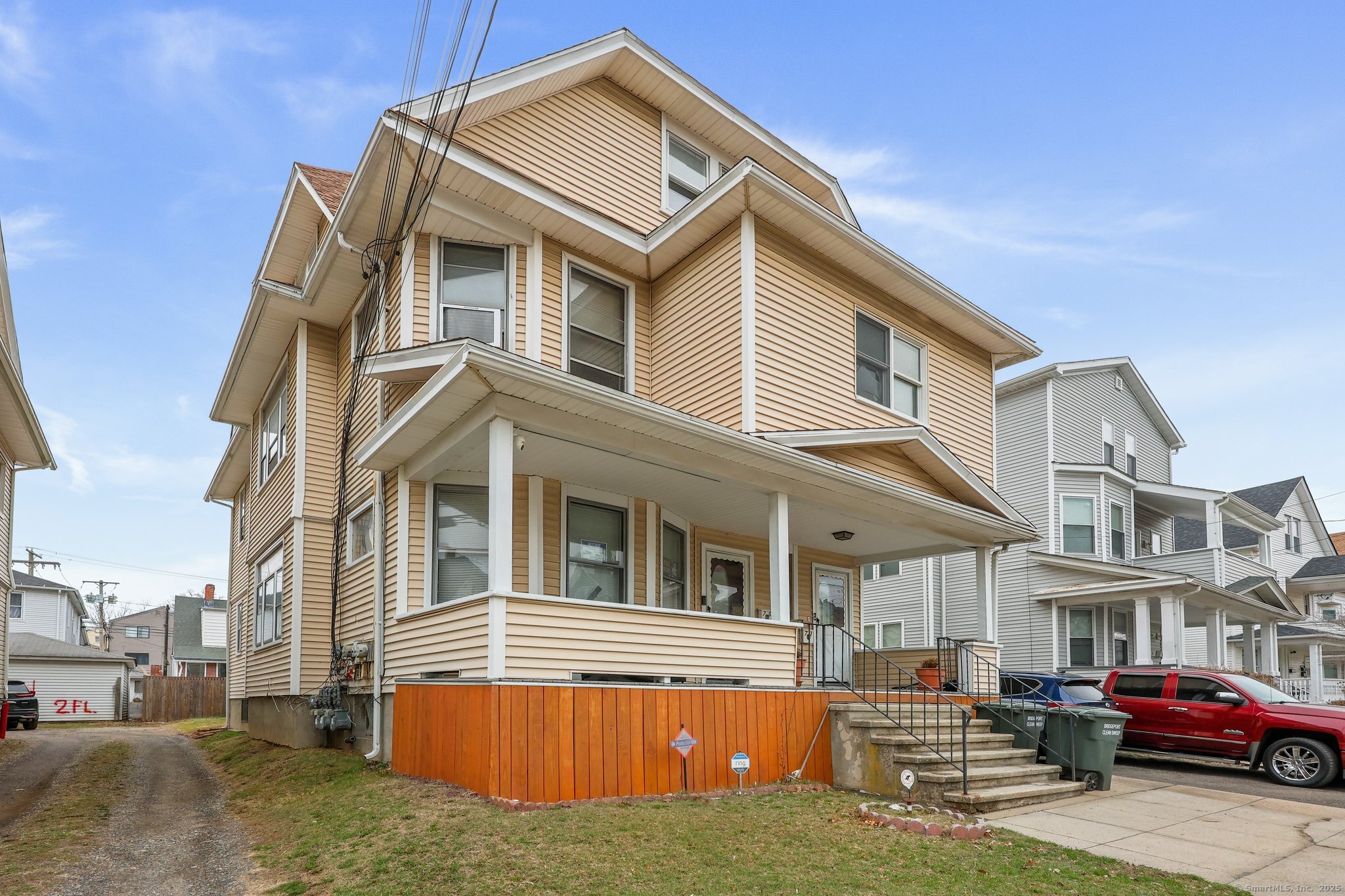 74-76 Garfield Avenue