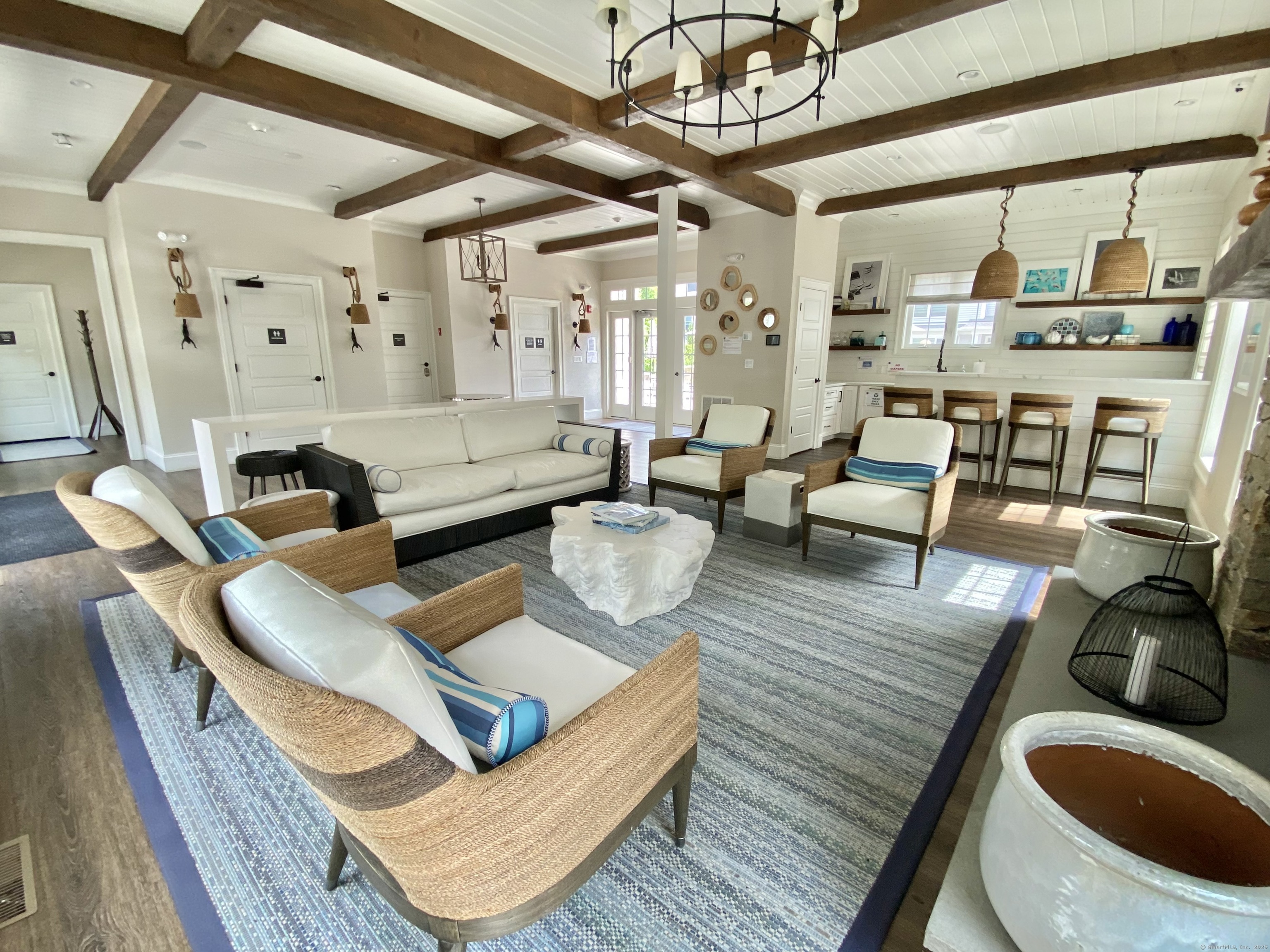 159 Colonial Road 5
