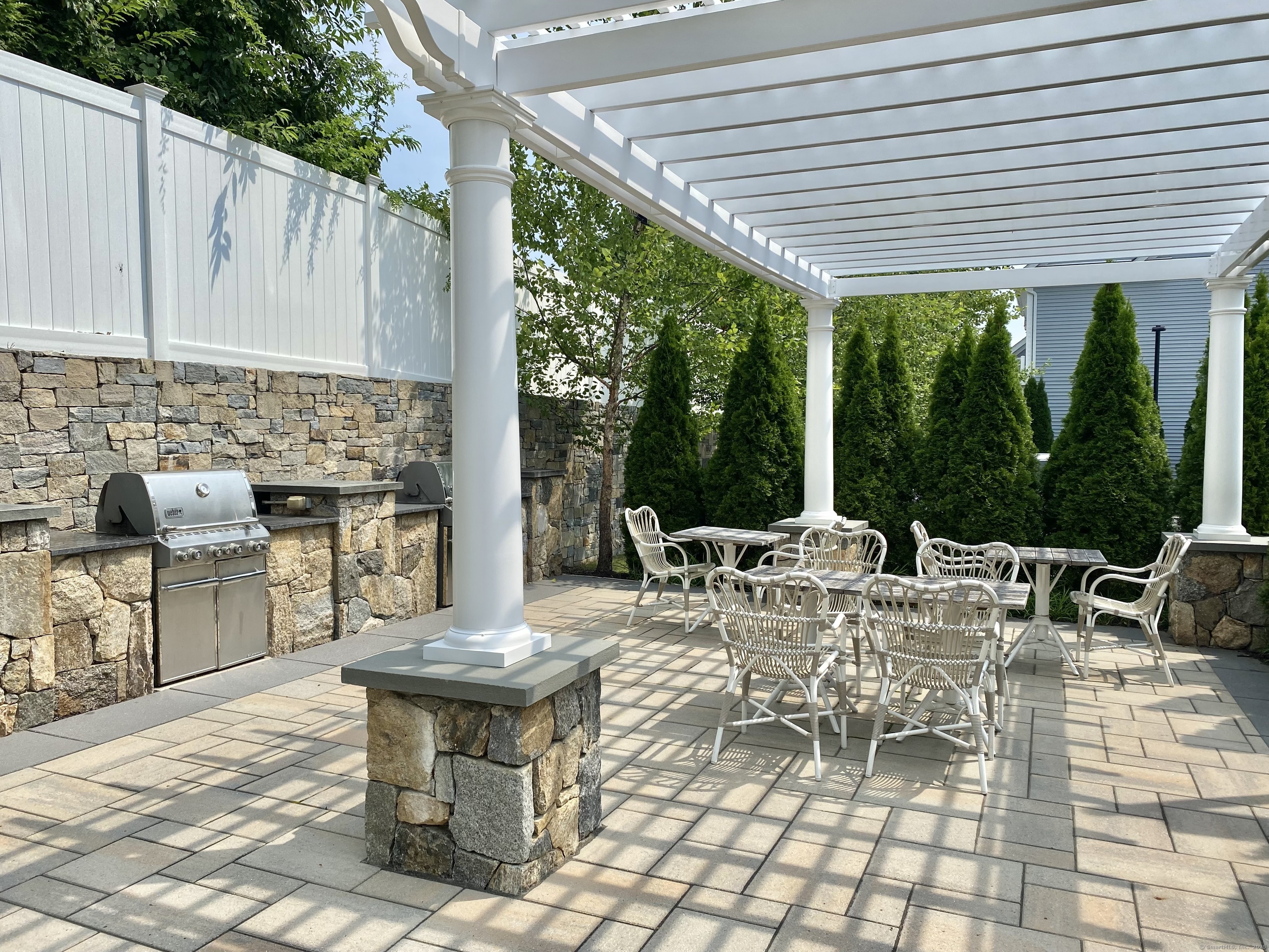 159 Colonial Road 5