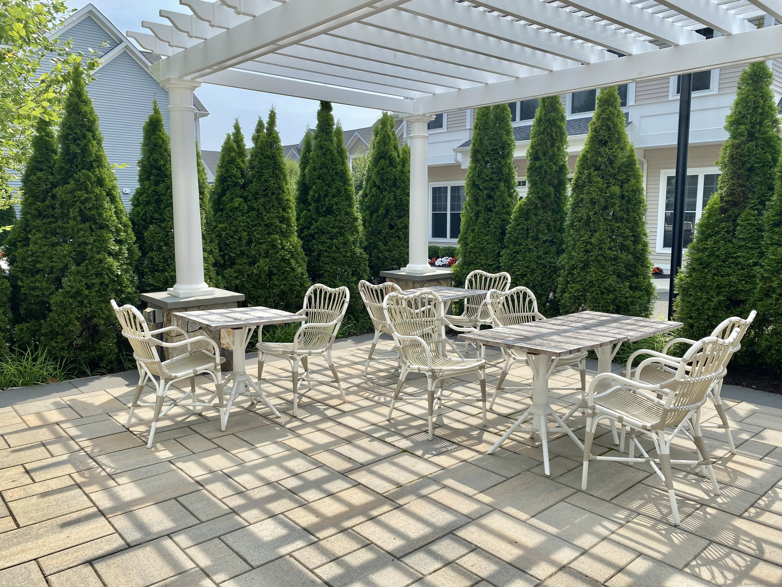 159 Colonial Road 5