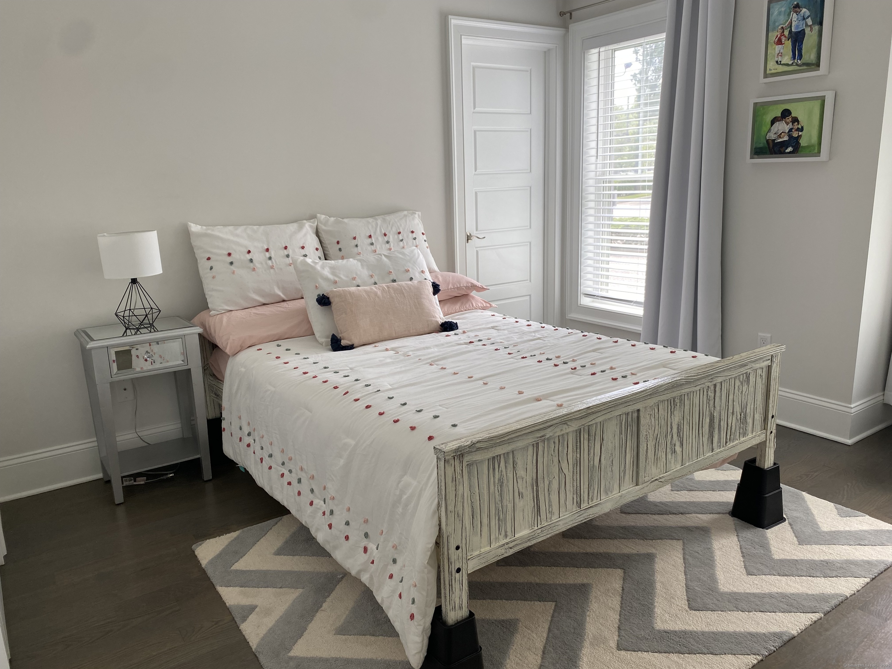 159 Colonial Road 5