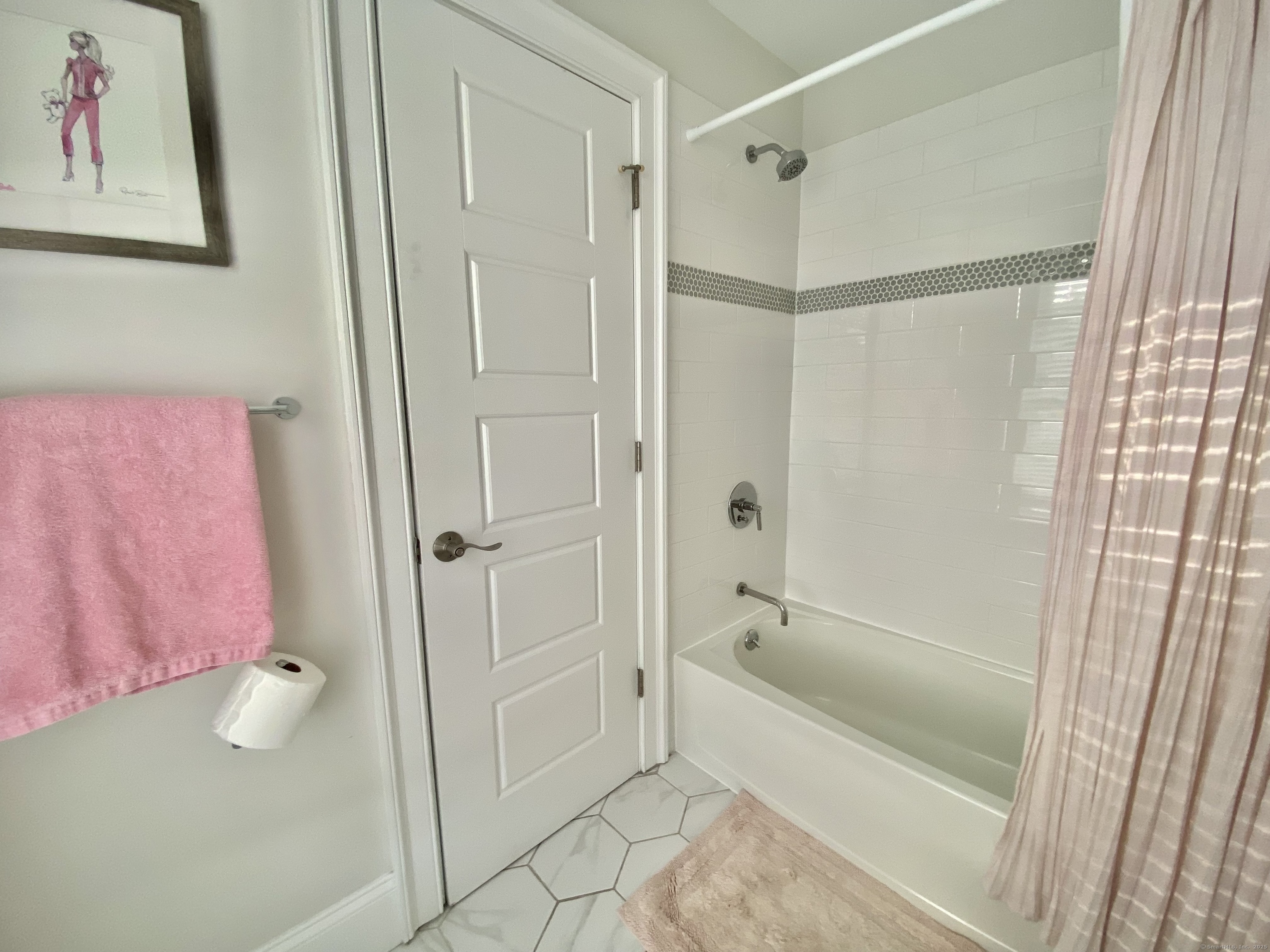 159 Colonial Road 5