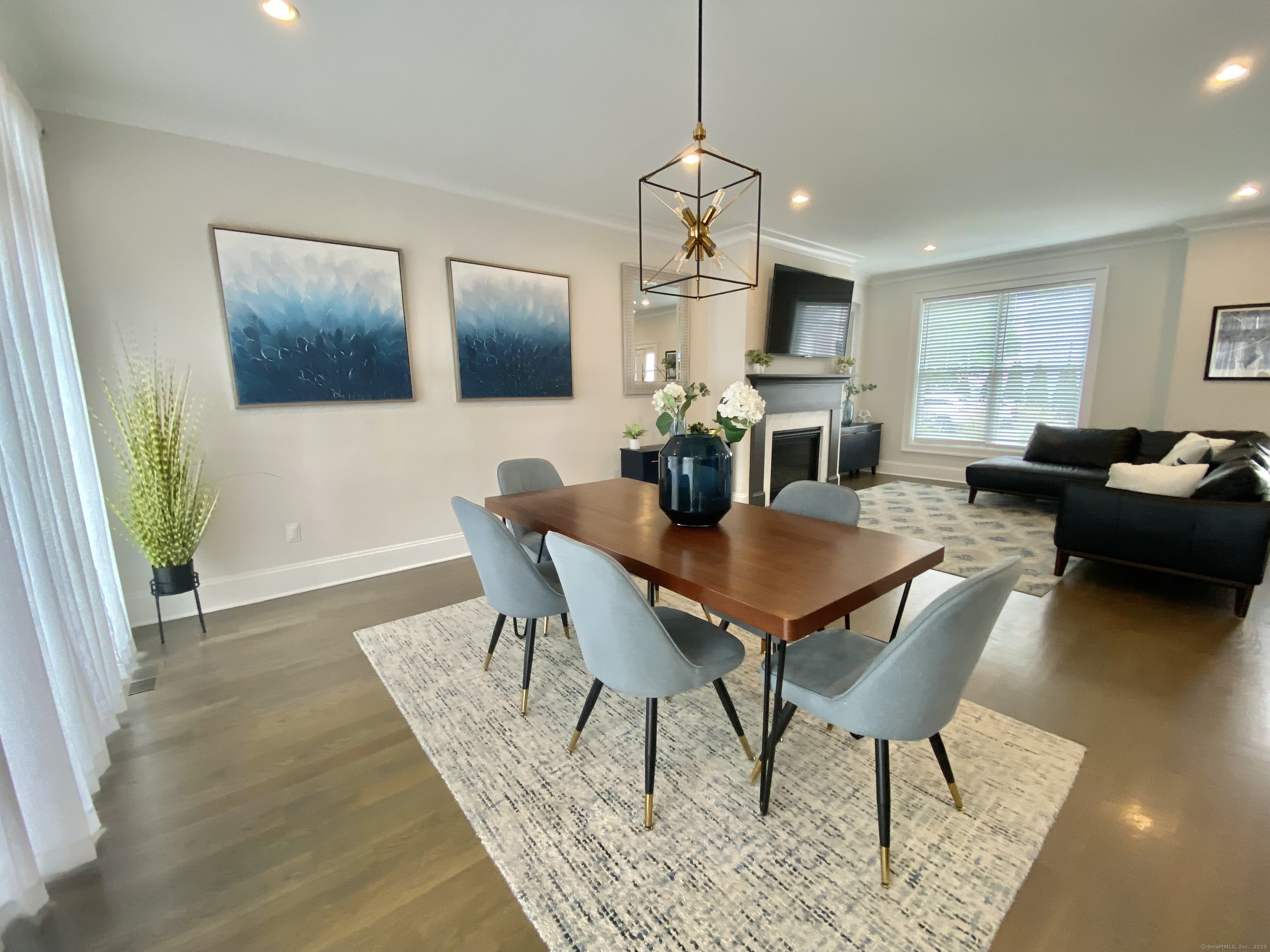 159 Colonial Road 5