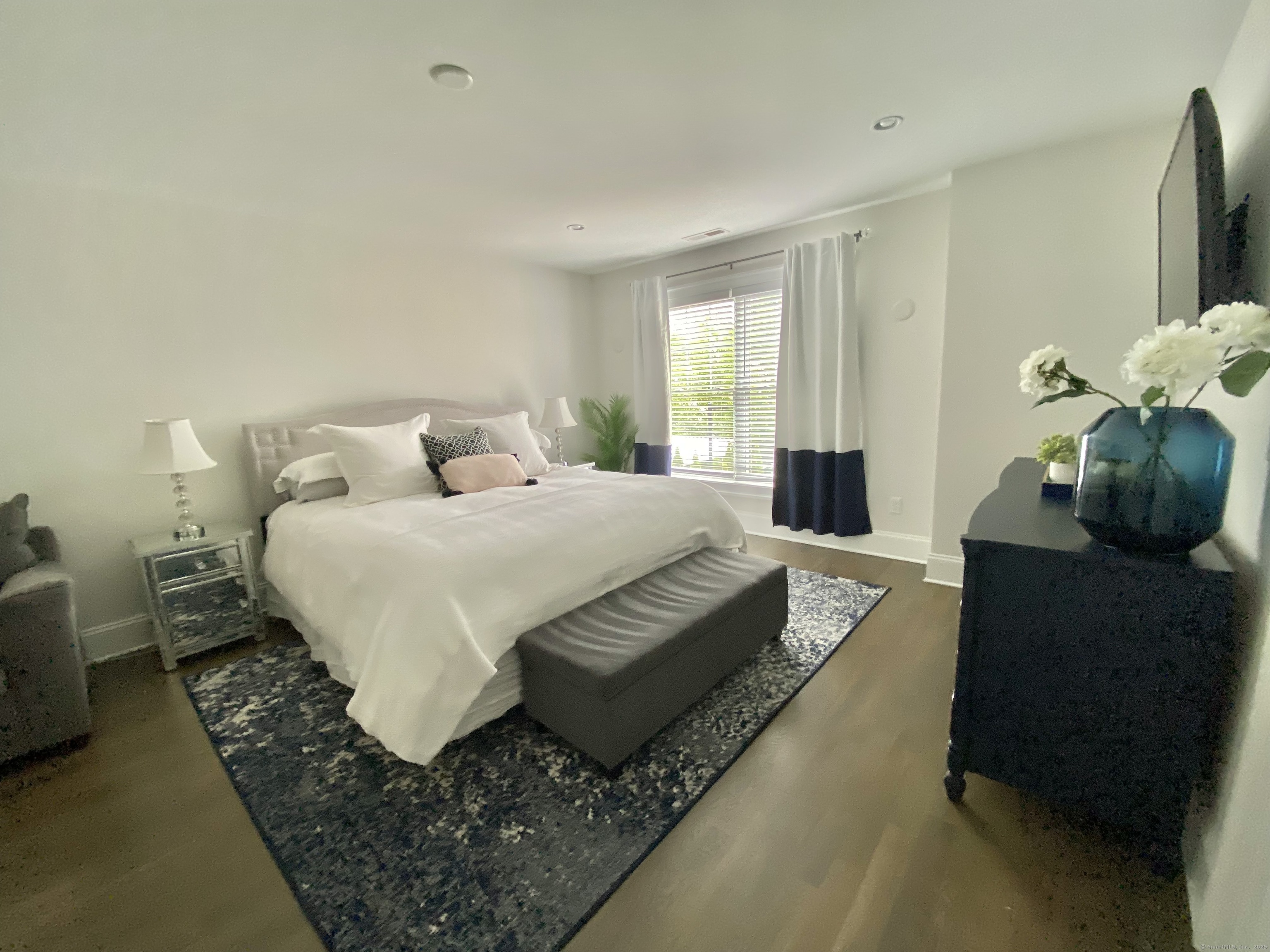 159 Colonial Road 5
