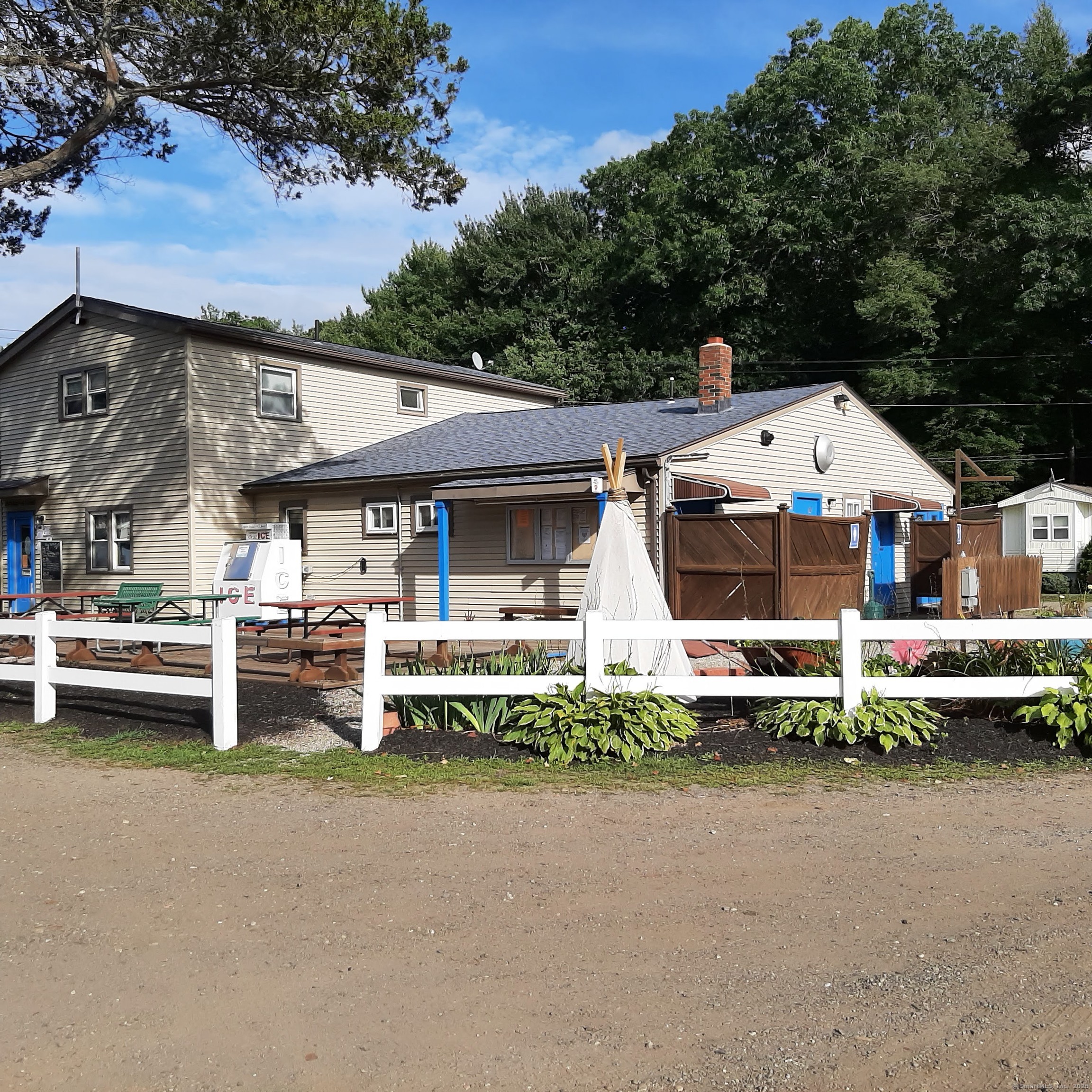 306 Old Colchester Road 197