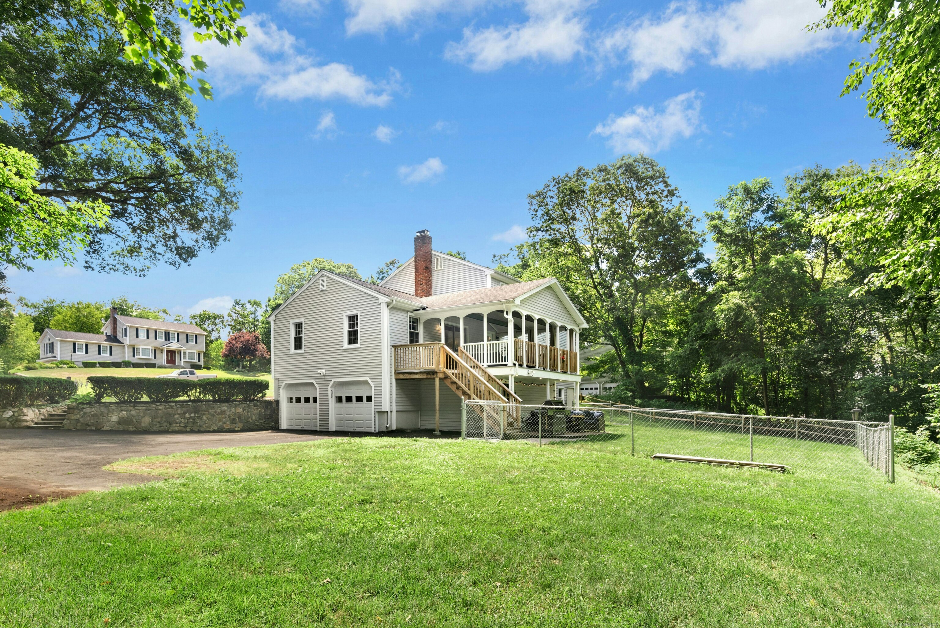 60 Oakwood Drive