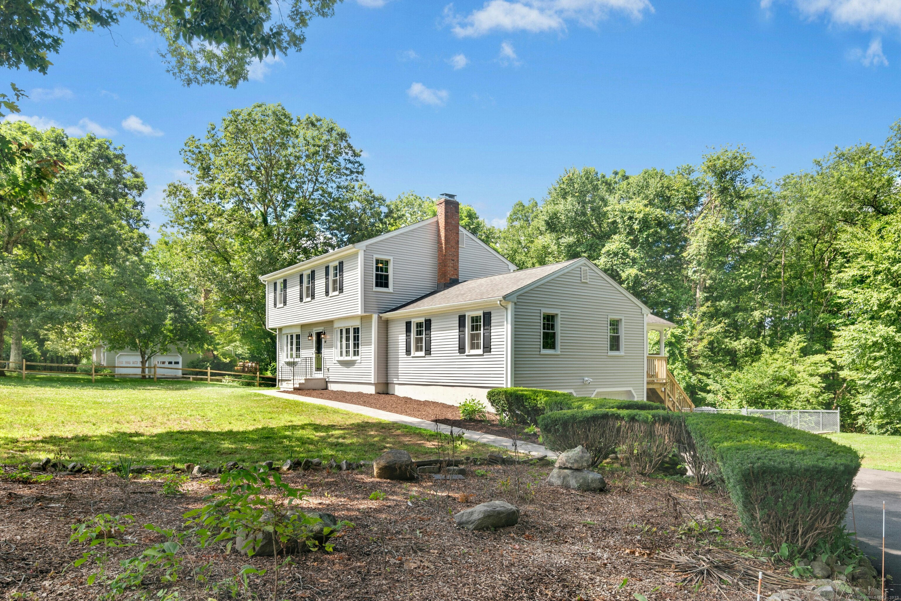 60 Oakwood Drive