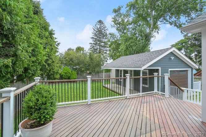431 Knapps Highway